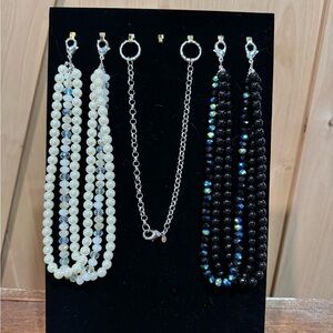 Pearly necklace